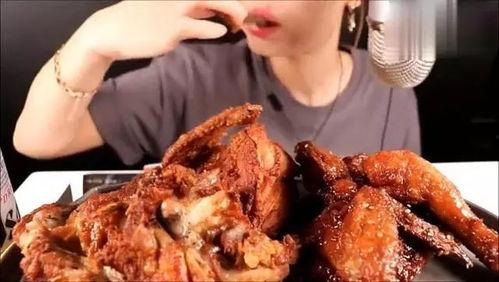 防城网红炸鸭爪视频,防城美食新宠，一口咬下满口酥香