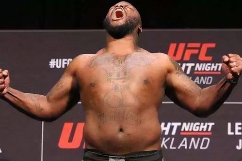 ufc头条主赛多久,激战仅持续XX分钟，悬念迭起！